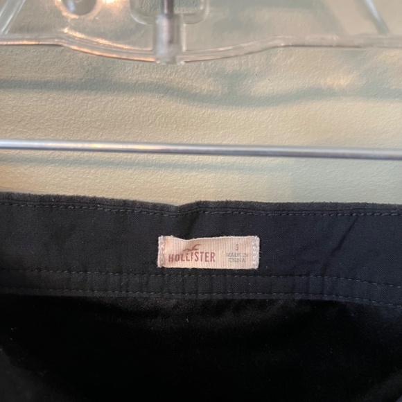 Hollister Black Button Down Faux Suede Mini Skirt/Black/Size 5 - Picture 5 of 5